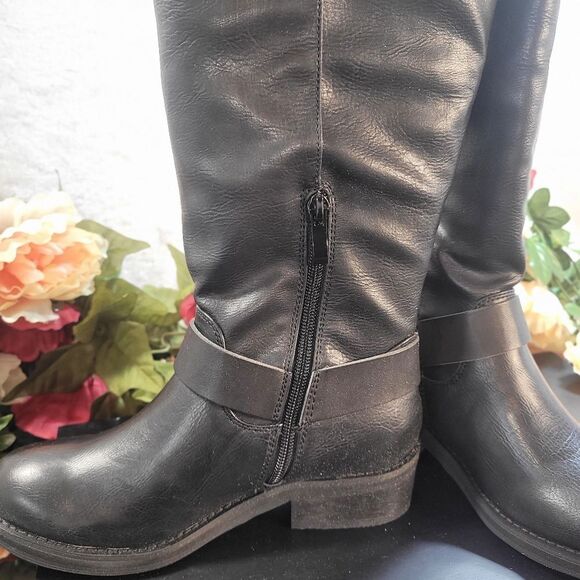 NIB Very Volatile Meridee Black Calf Height Boot - Picture 8 of 13